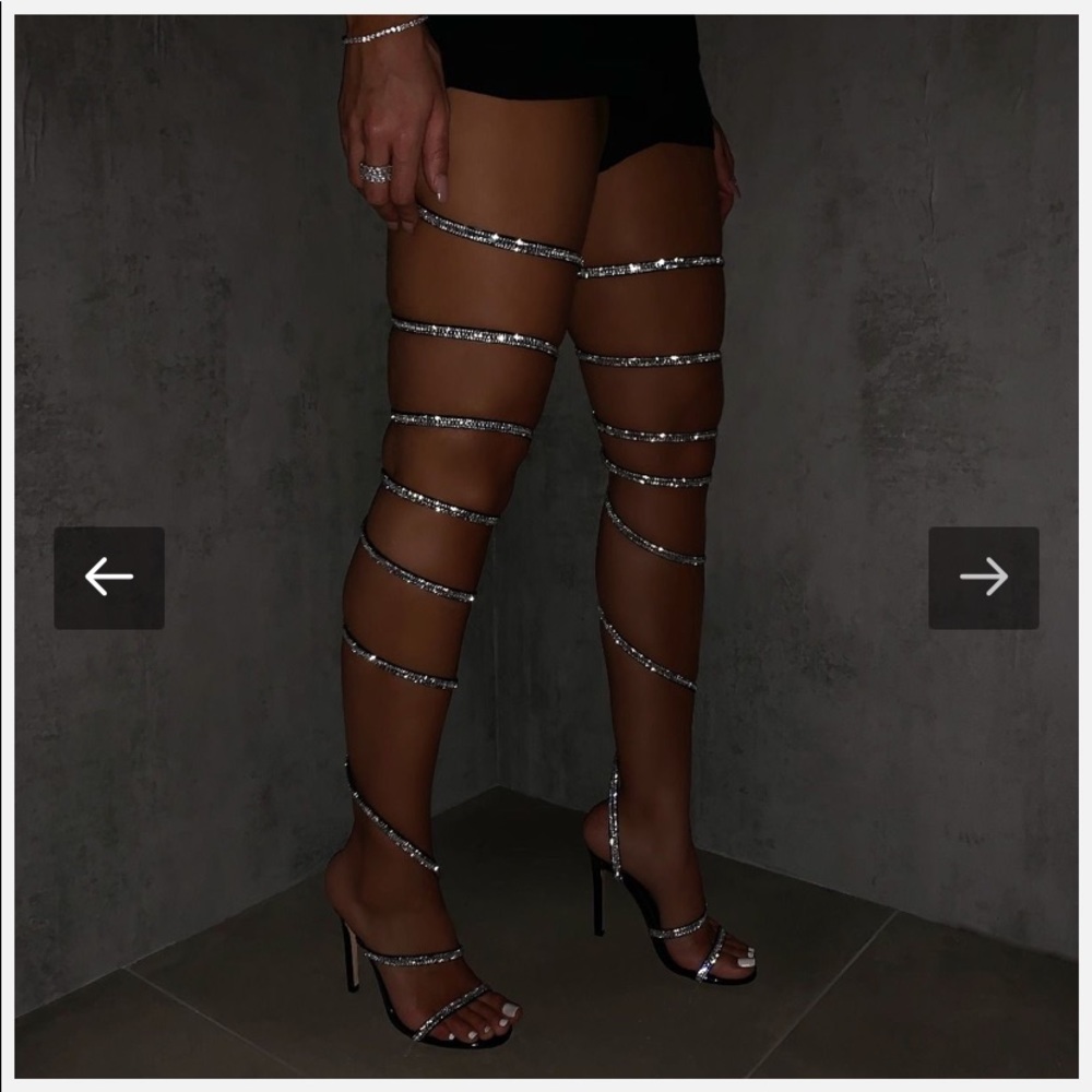 High-Heeled Spiral Thigh Wrap Heels